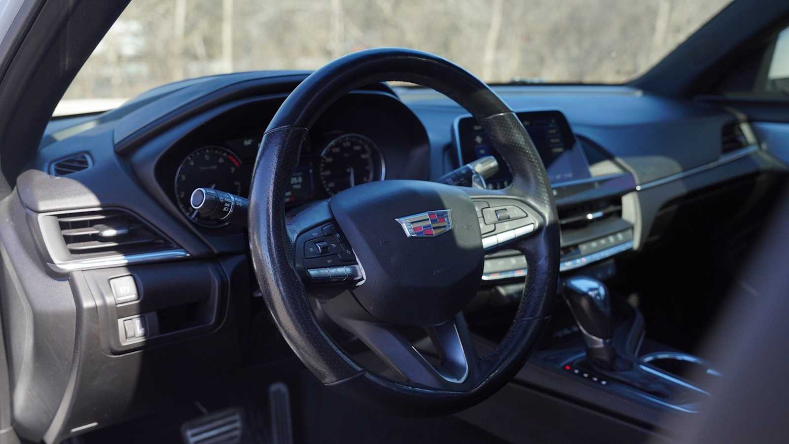 Thumbnail: 2021 Cadillac CT4 - 21