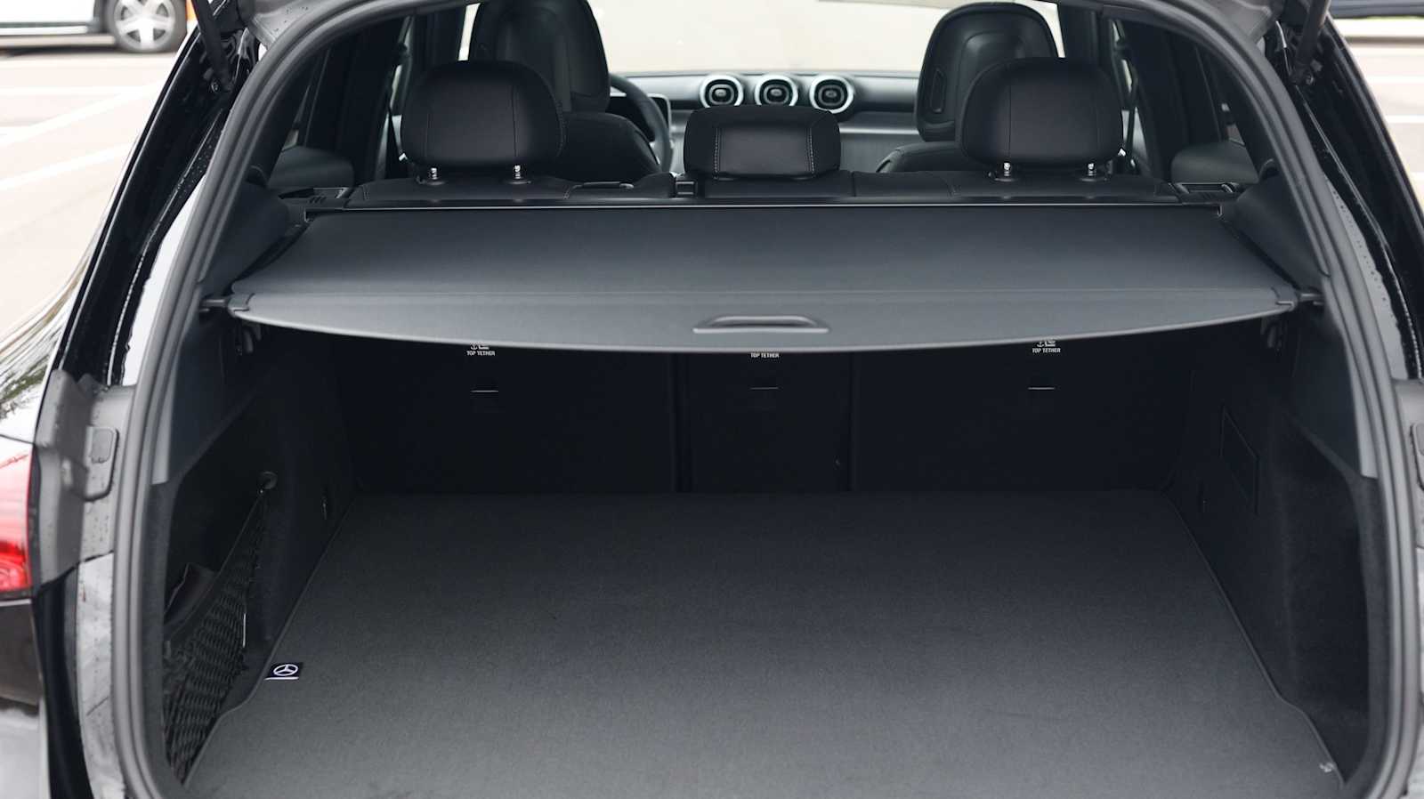 Thumbnail: 2026 Mercedes-Benz GLC - 22