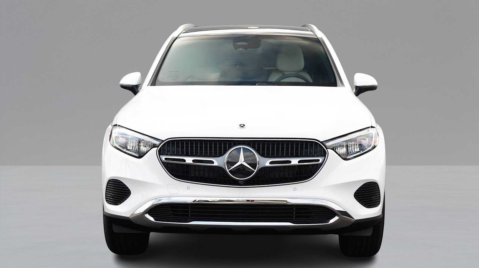 Thumbnail: 2026 Mercedes-Benz GLC - 2