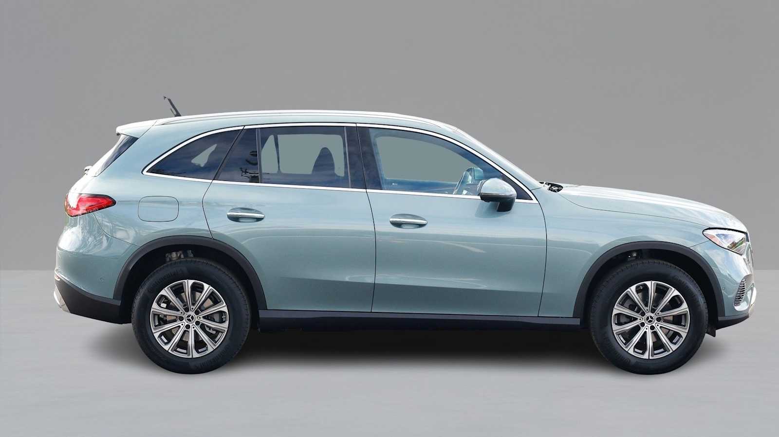 Thumbnail: 2026 Mercedes-Benz GLC - 4