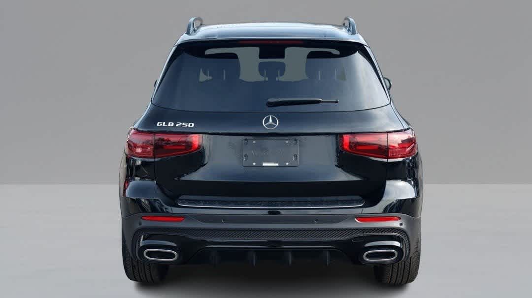 Thumbnail: 2025 Mercedes-Benz GLB - 6