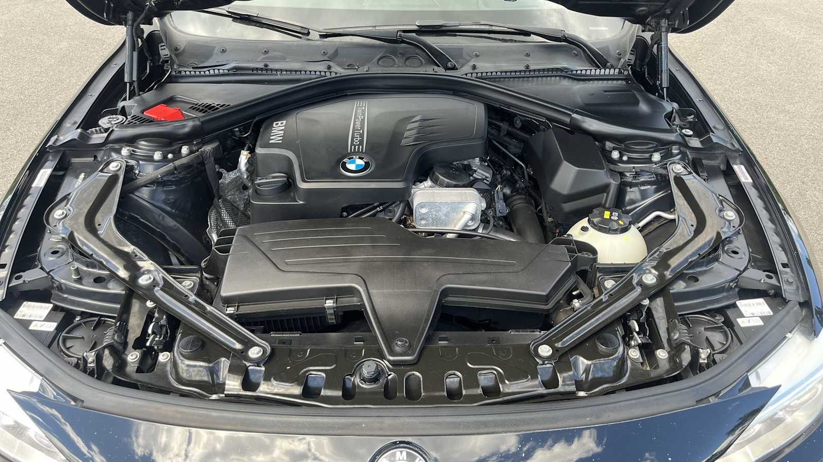 Thumbnail: 2015 BMW 4 Series - 27