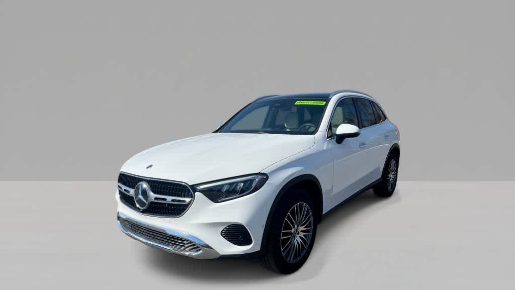 Thumbnail: 2026 Mercedes-Benz GLC - 4