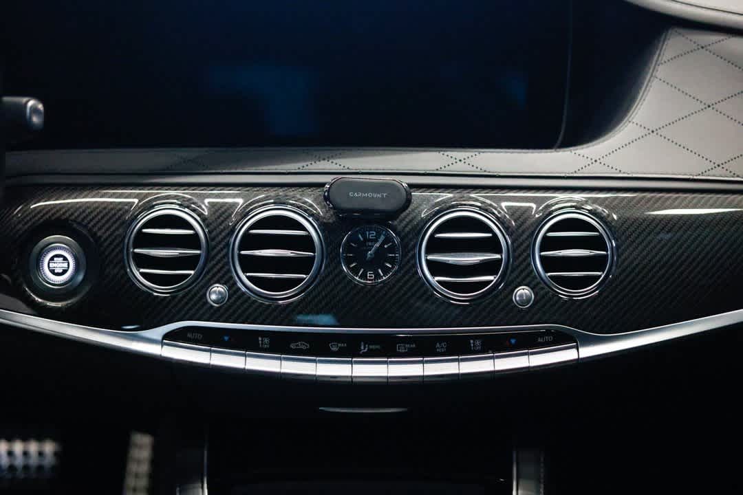 Thumbnail: 2020 Mercedes-Benz S-Class - 42