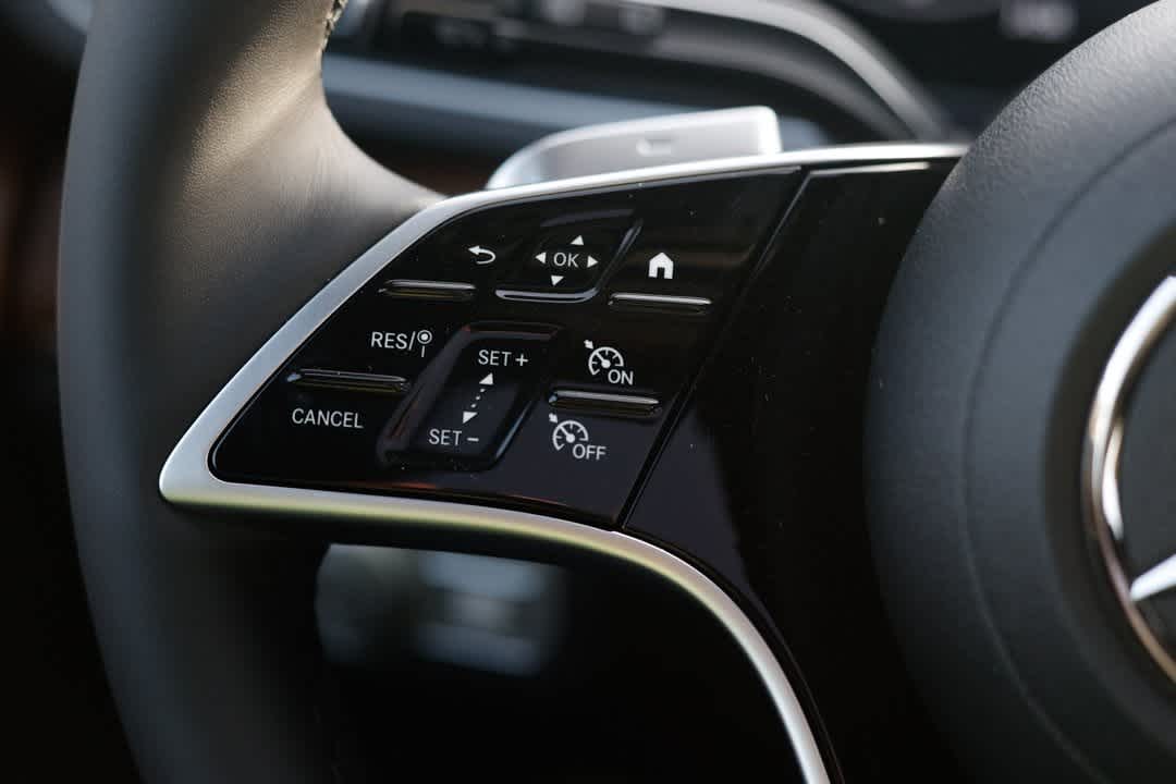 Thumbnail: 2026 Mercedes-Benz GLE - 28