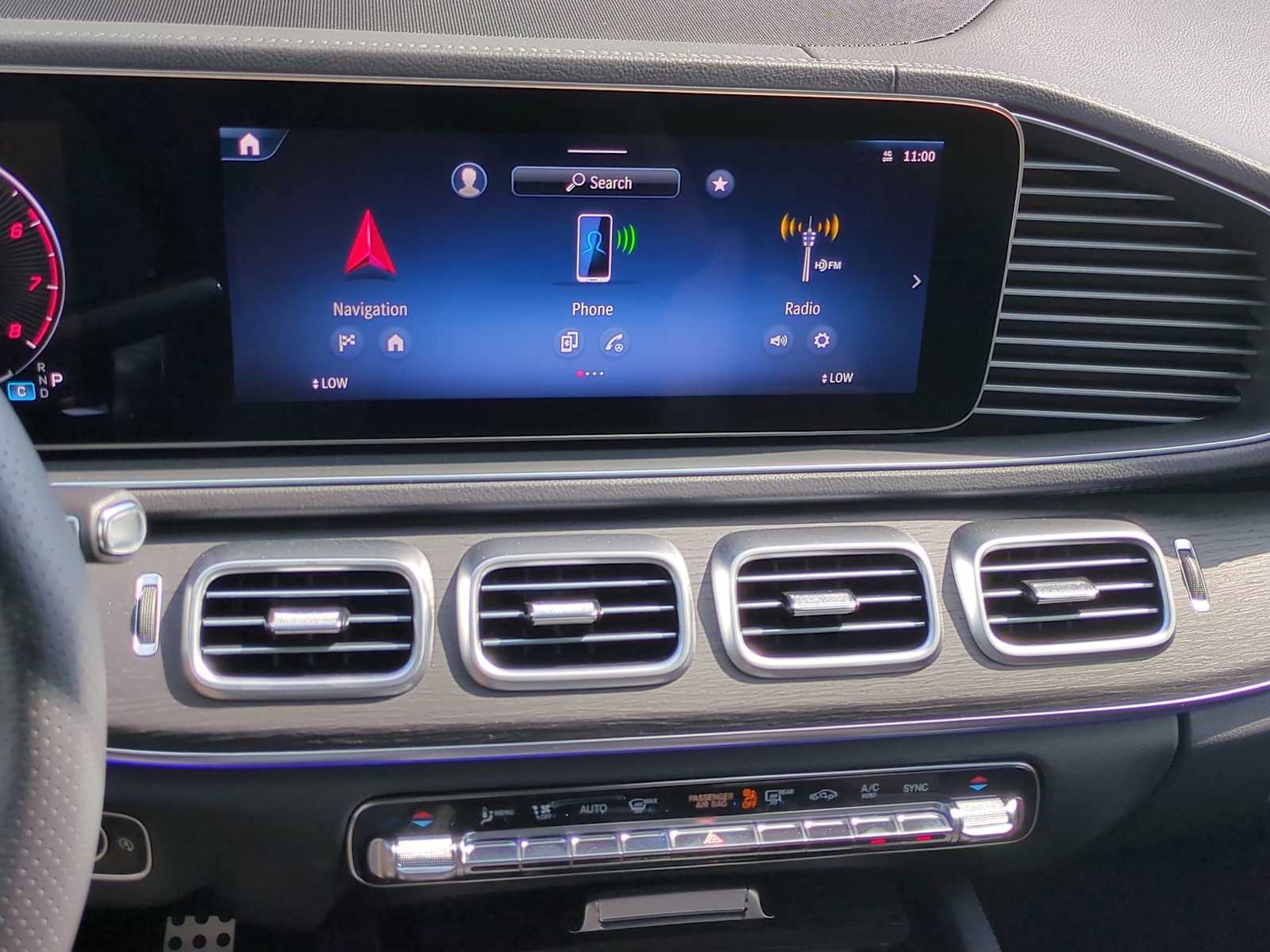 Thumbnail: 2025 Mercedes-Benz GLS - 30