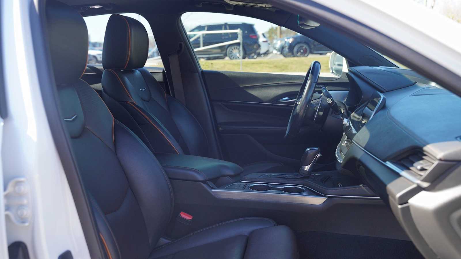 Thumbnail: 2021 Cadillac CT4 - 19