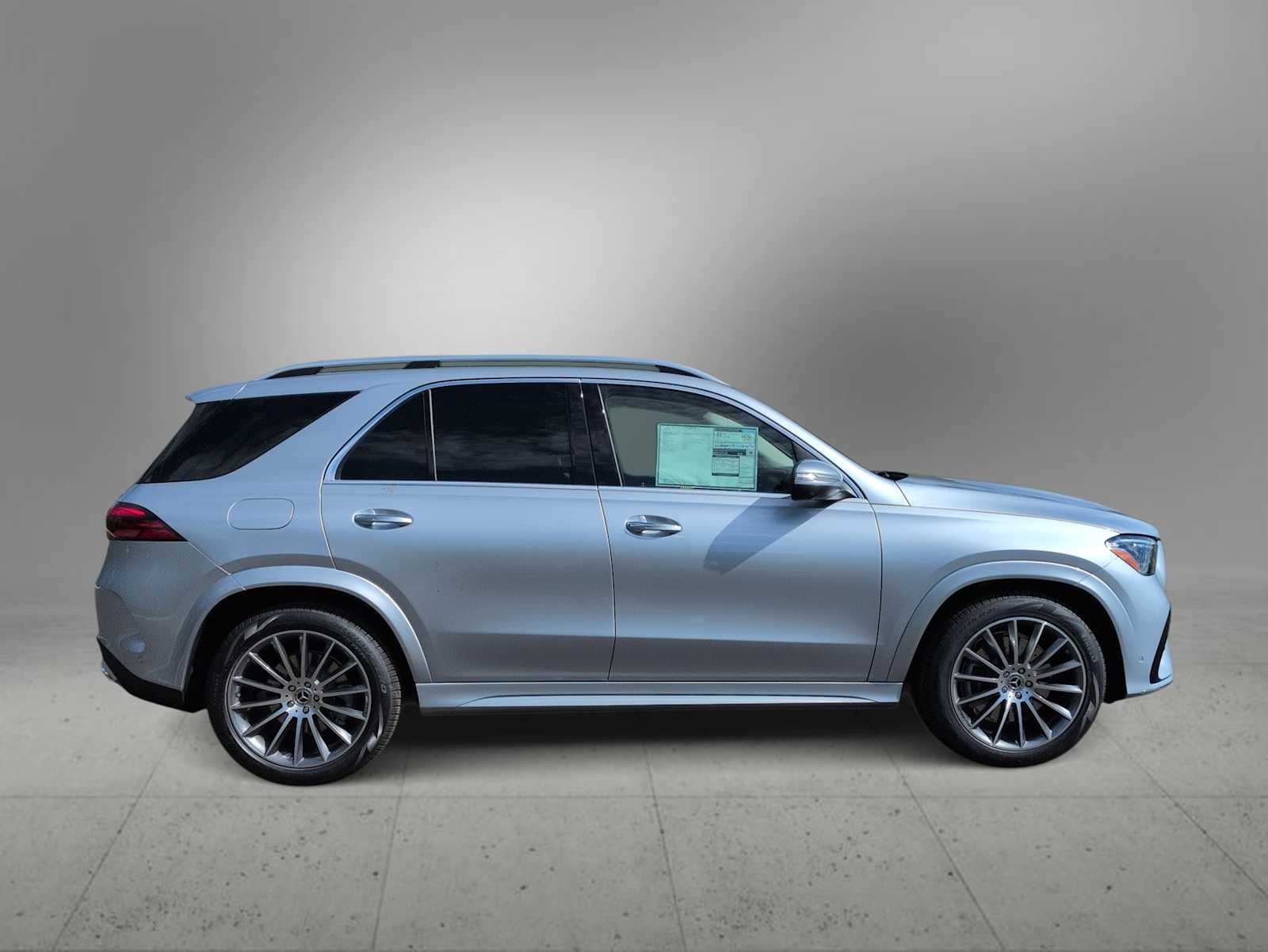 Thumbnail: 2026 Mercedes-Benz GLE - 9