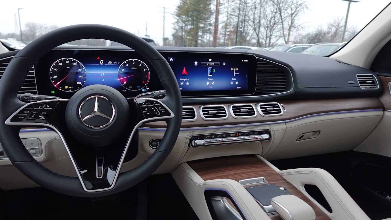 Thumbnail: 2026 Mercedes-Benz GLE - 34