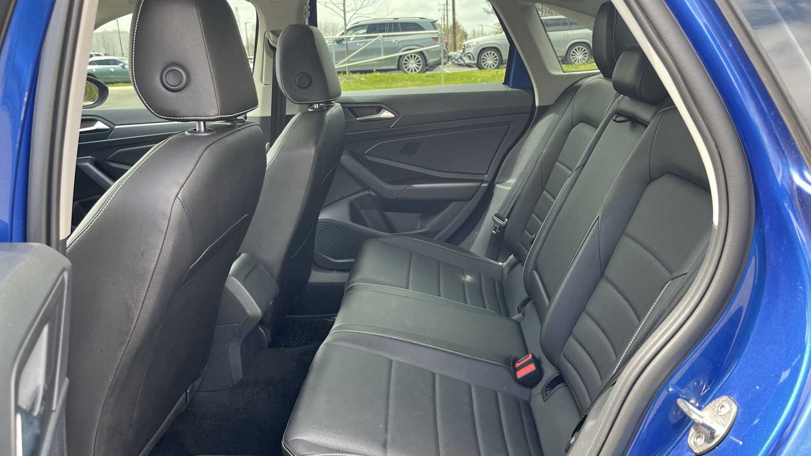 Thumbnail: 2023 Volkswagen Jetta - 13