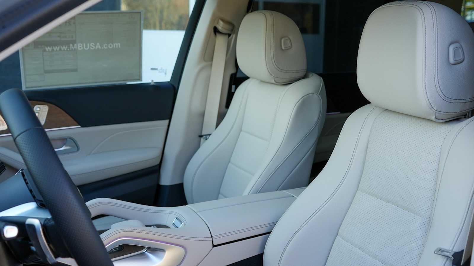 Thumbnail: 2026 Mercedes-Benz GLS - 38