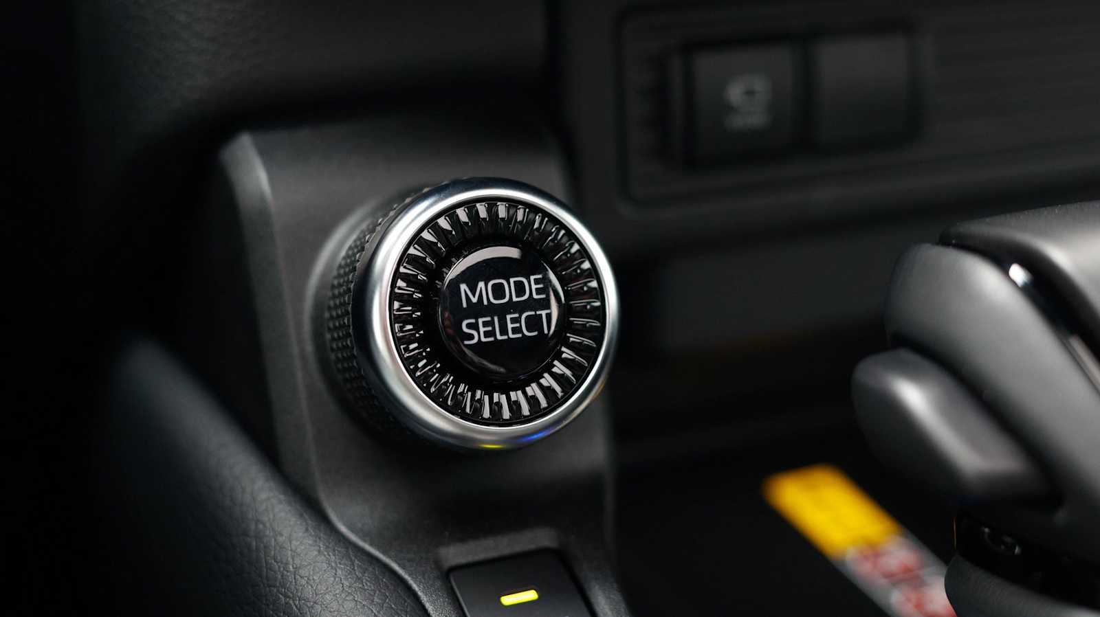 Thumbnail: 2025 Toyota Land Cruiser - 36