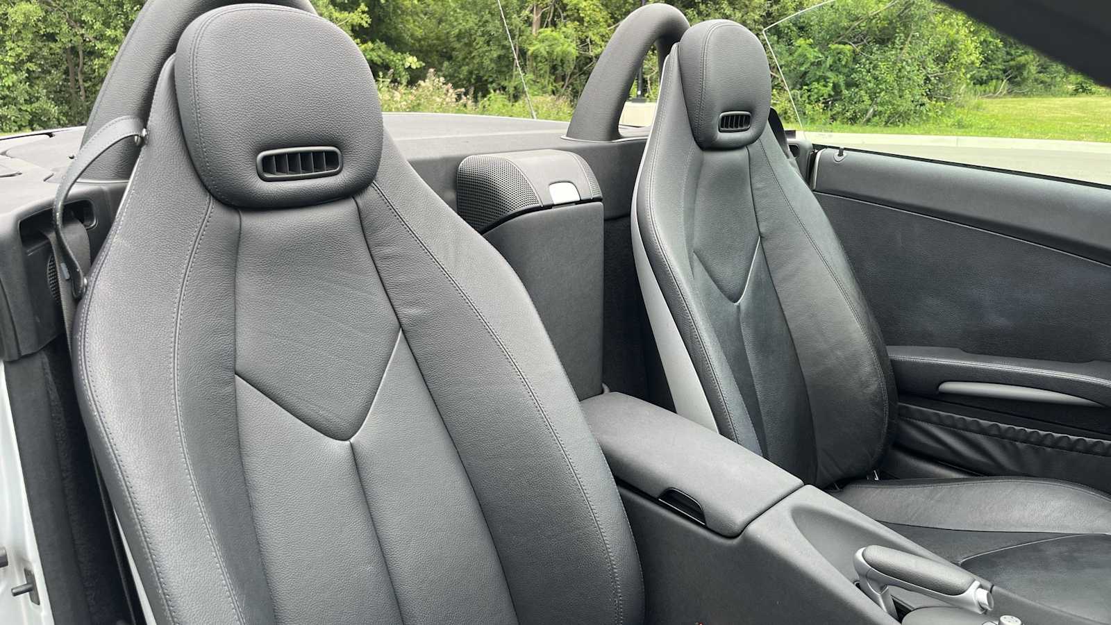 Thumbnail: 2006 Mercedes-Benz SLK - 28