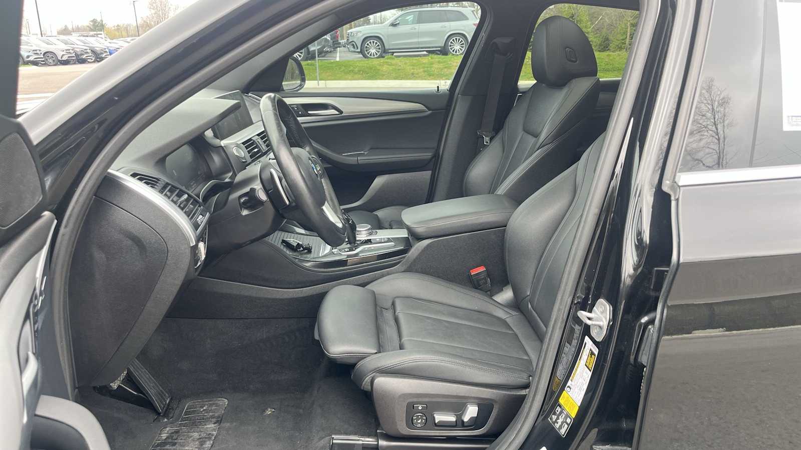 Thumbnail: 2020 BMW X4 - 15