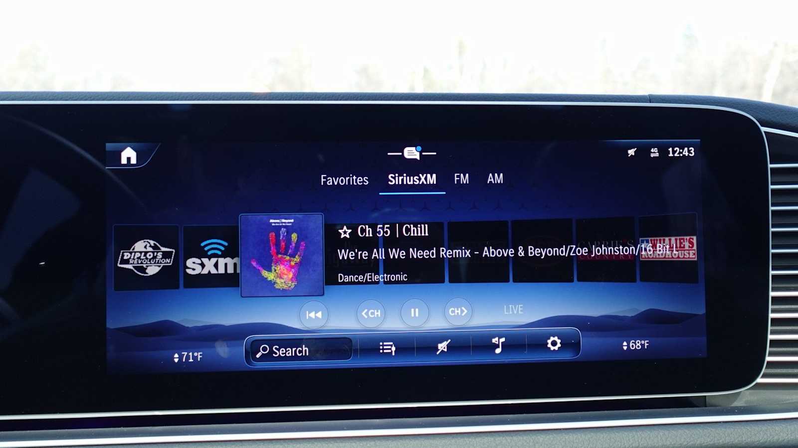 Thumbnail: 2026 Mercedes-Benz GLE - 30