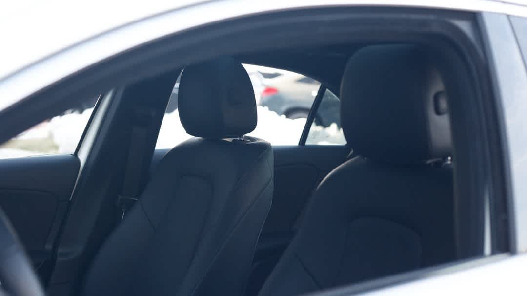 Thumbnail: 2022 Mercedes-Benz A-Class - 16