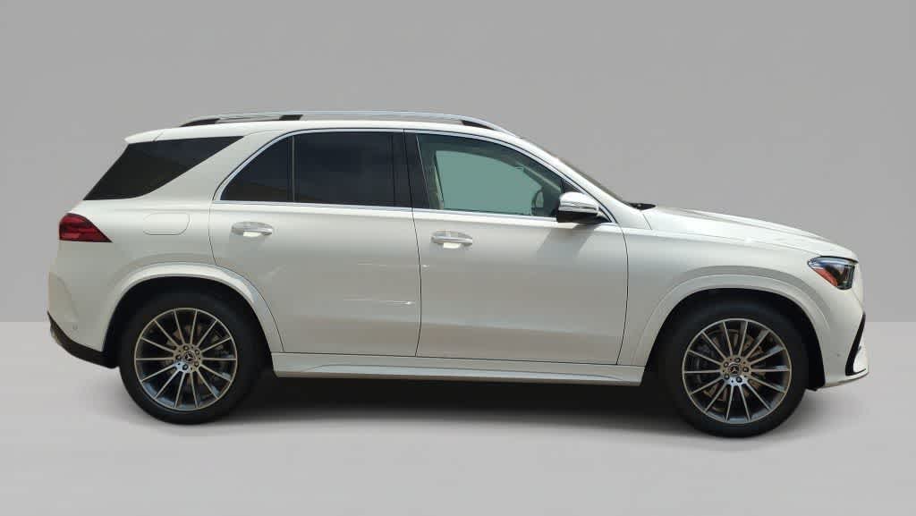 Thumbnail: 2026 Mercedes-Benz GLE - 9