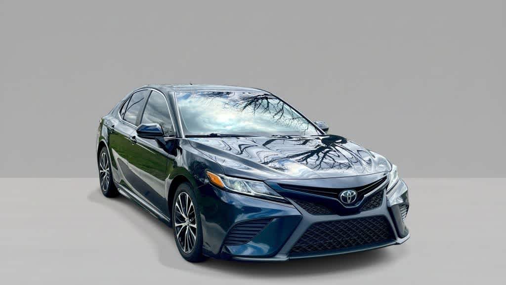 Thumbnail: 2020 Toyota Camry - 7