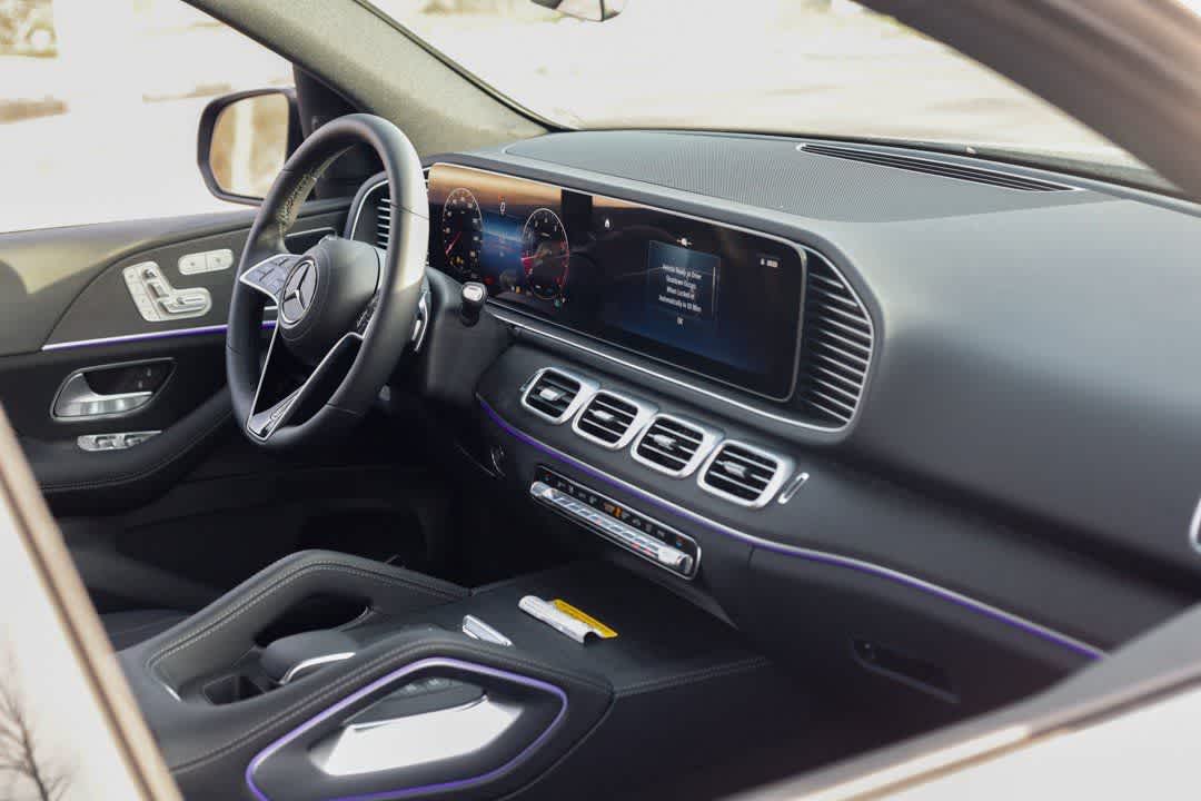 Thumbnail: 2026 Mercedes-Benz GLE - 21