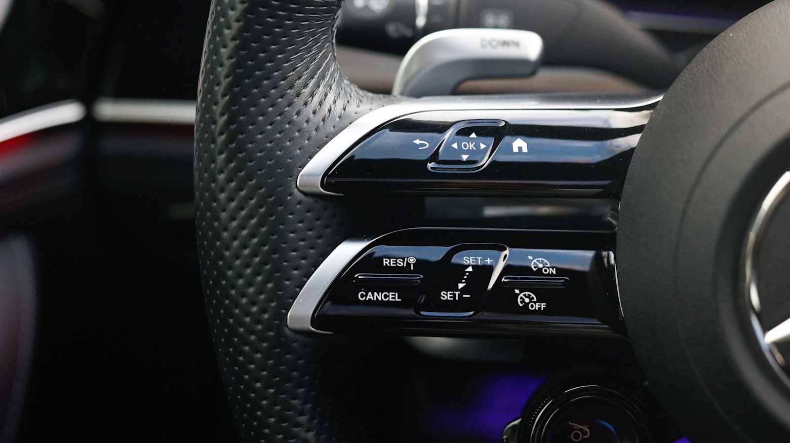 Thumbnail: 2023 Mercedes-Benz AMG GT - 24