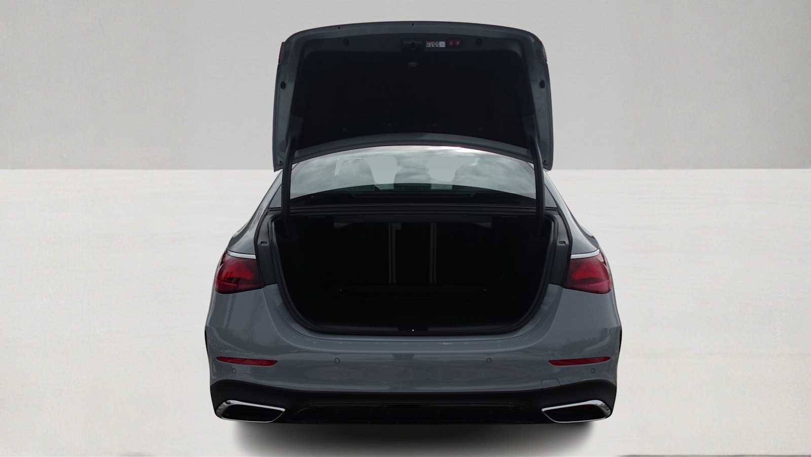 Thumbnail: 2026 Mercedes-Benz E-Class - 11