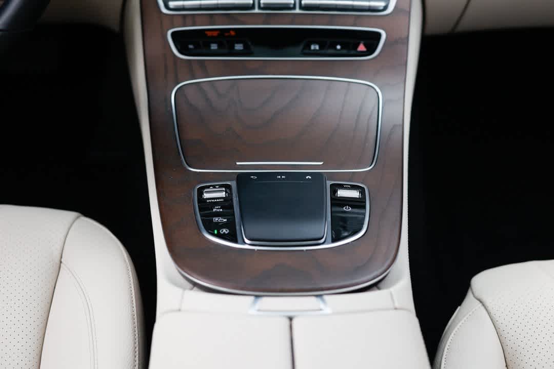 Thumbnail: 2023 Mercedes-Benz E-Class - 24