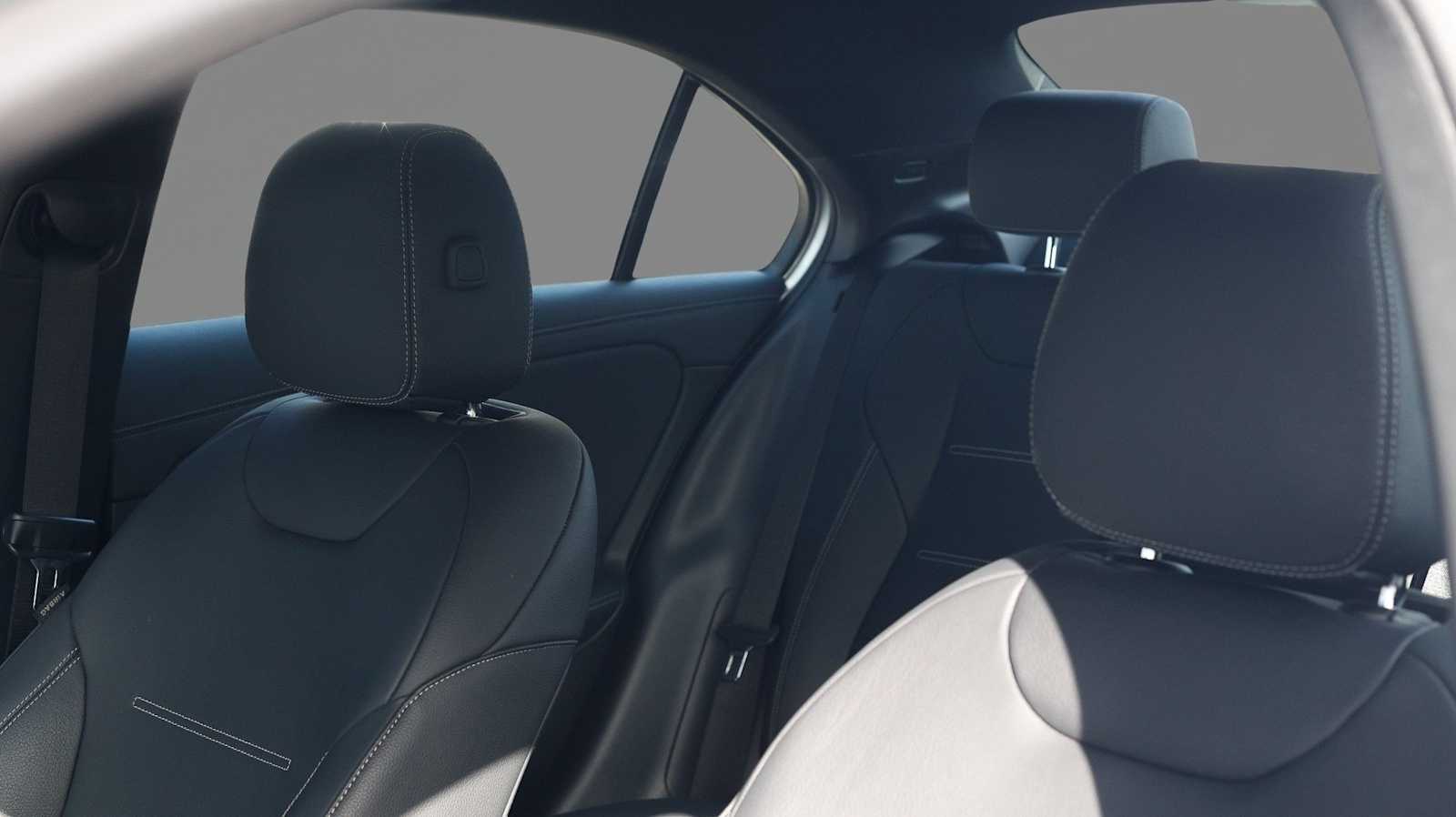 Thumbnail: 2022 Mercedes-Benz A-Class - 15