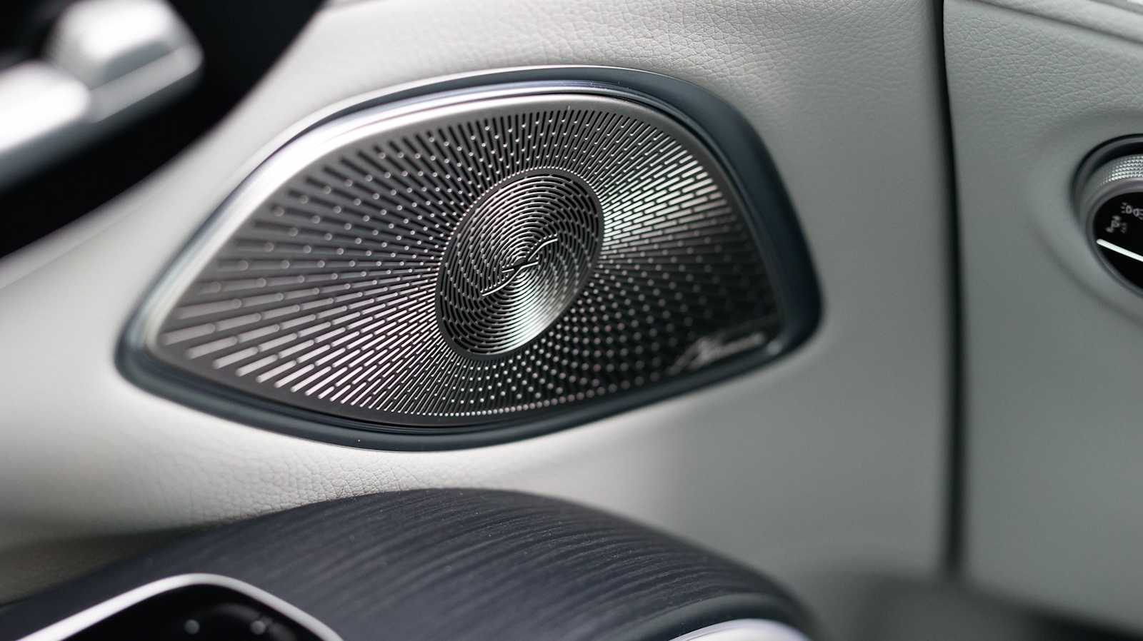 Thumbnail: 2023 Mercedes-Benz EQS - 31