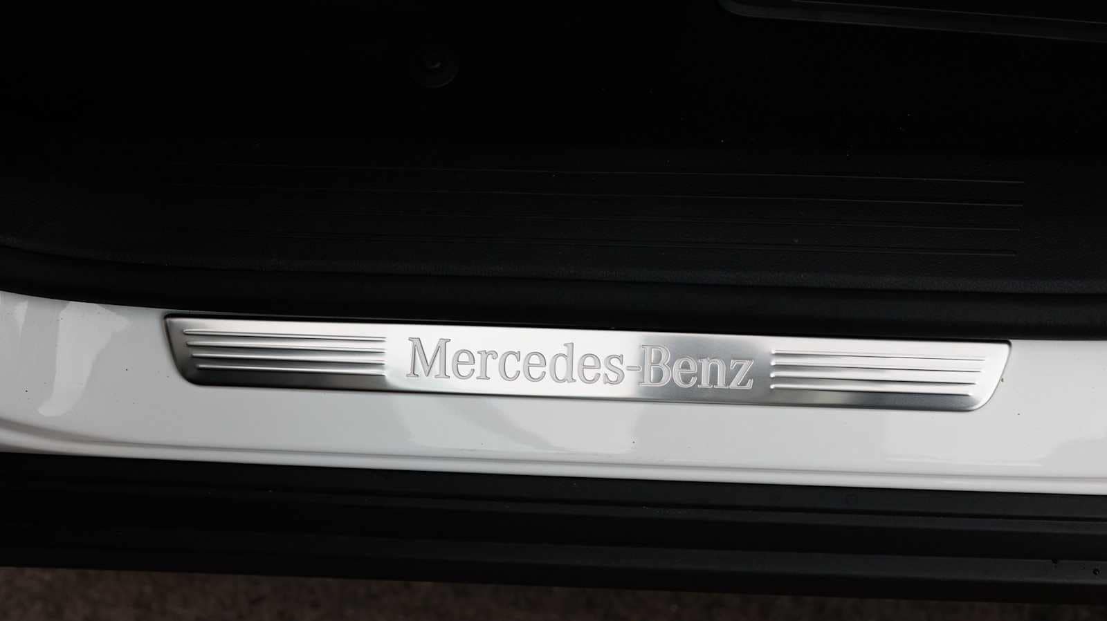 Thumbnail: 2025 Mercedes-Benz GLE - 34