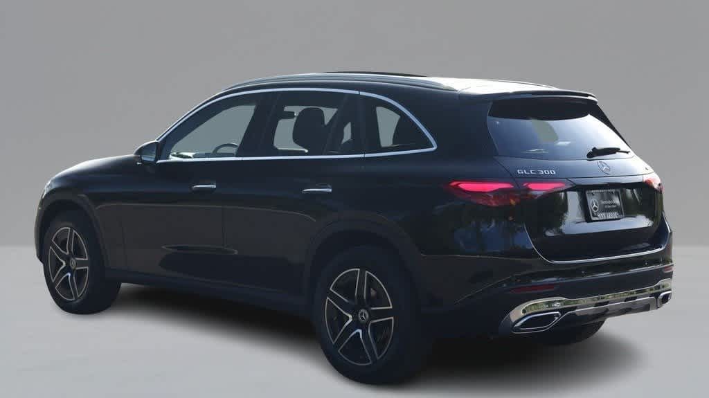 Thumbnail: 2026 Mercedes-Benz GLC - 7