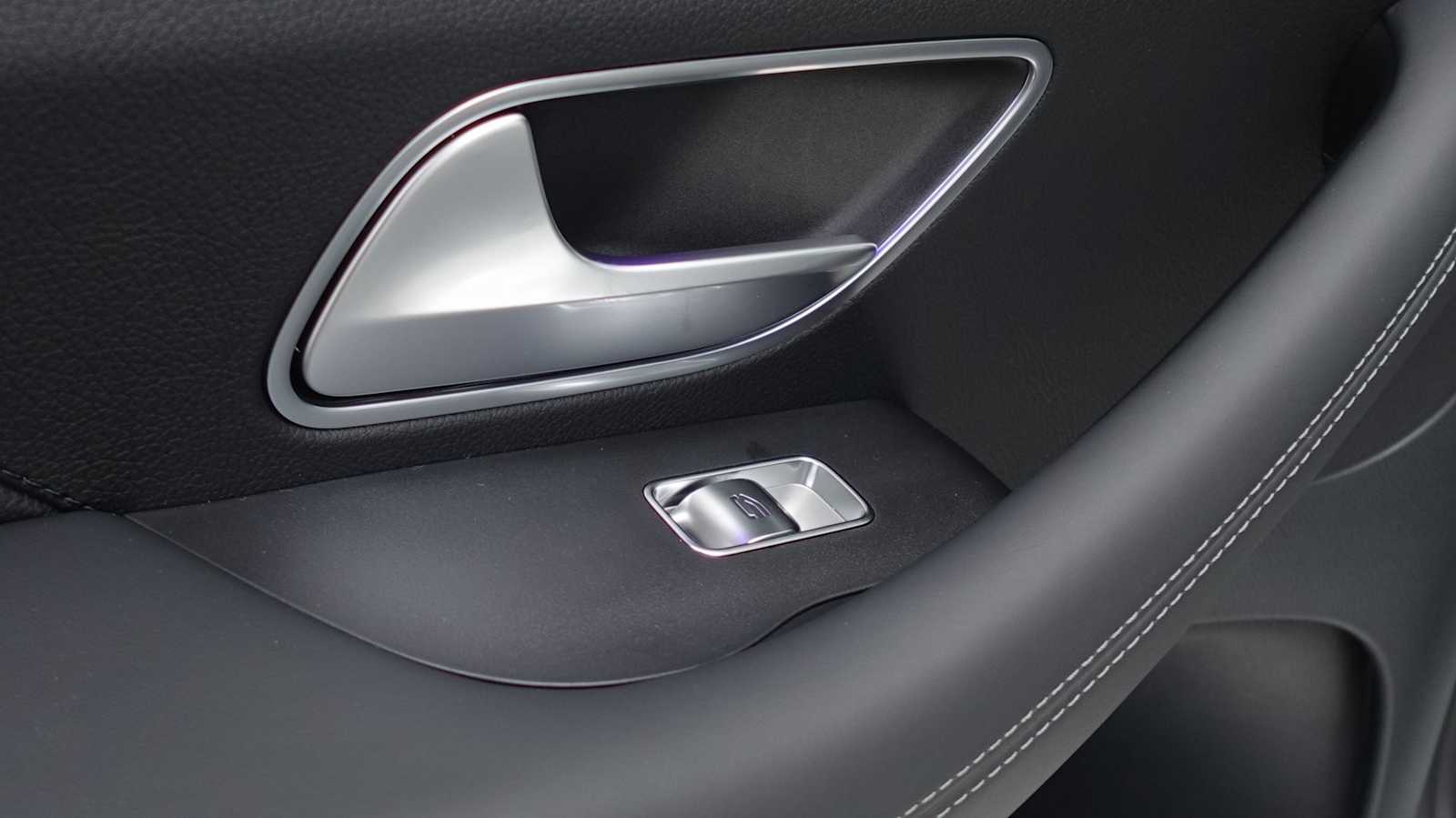 Thumbnail: 2026 Mercedes-Benz GLE - 45