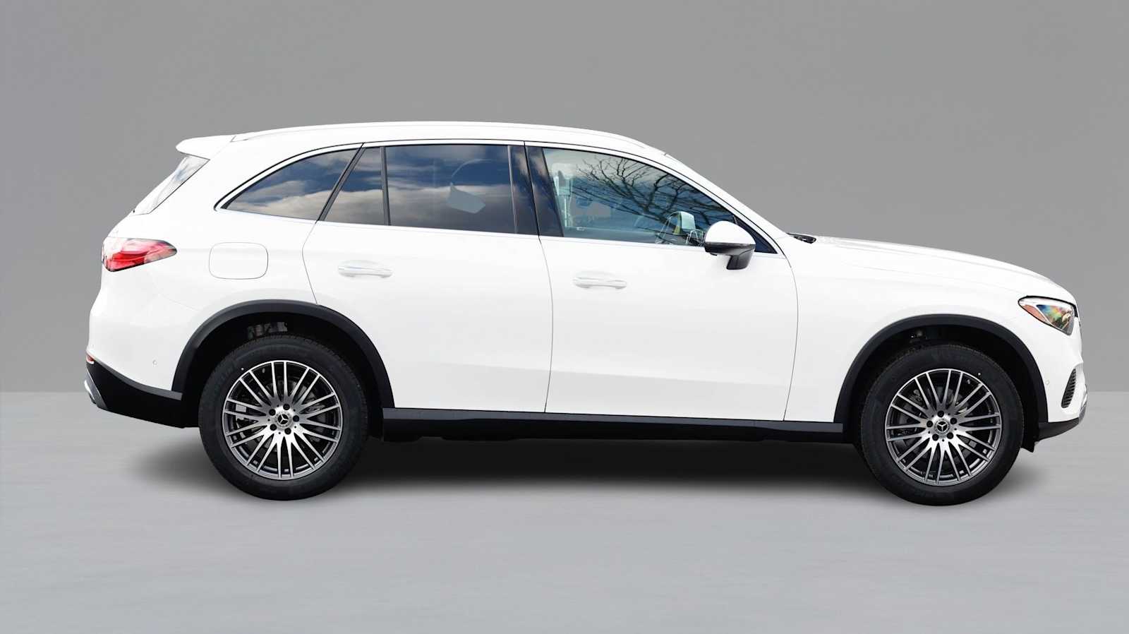 Thumbnail: 2026 Mercedes-Benz GLC - 4