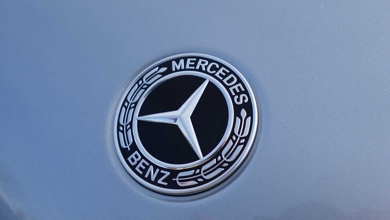 Thumbnail: 2026 Mercedes-Benz GLC - 19