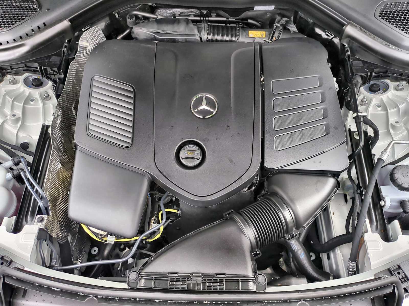 Thumbnail: 2025 Mercedes-Benz GLC - 15