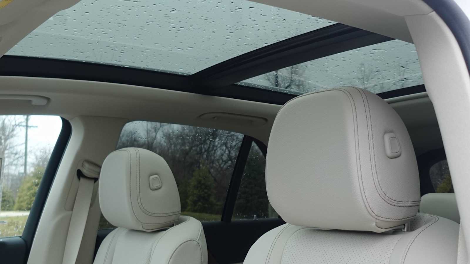 Thumbnail: 2026 Mercedes-Benz GLE - 26