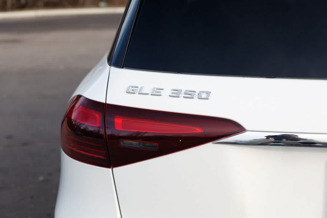 Thumbnail: 2026 Mercedes-Benz GLE - 24