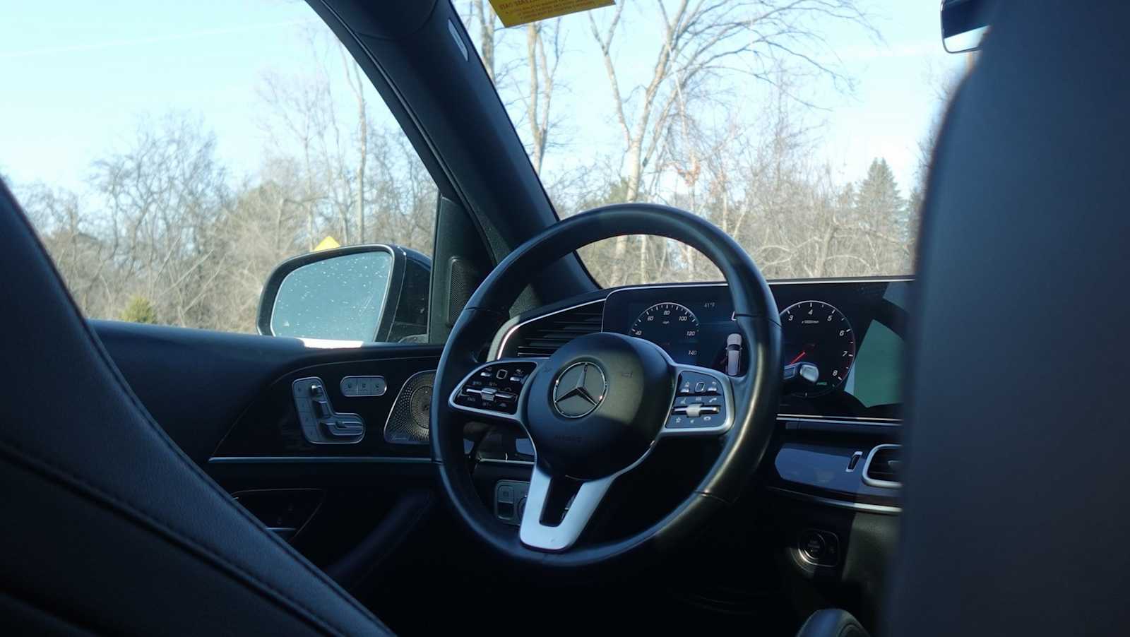 Thumbnail: 2022 Mercedes-Benz GLS - 29