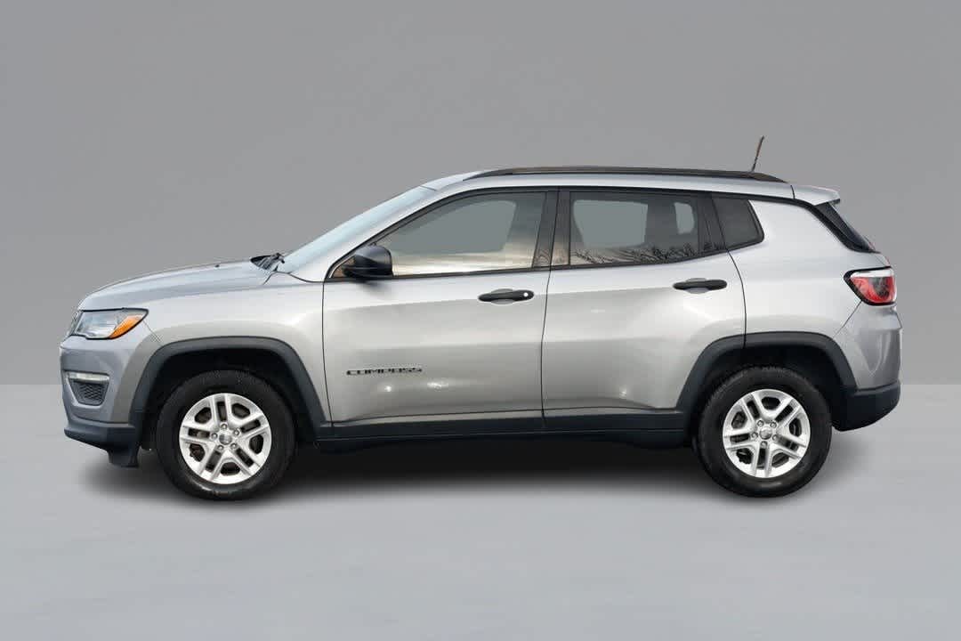 Thumbnail: 2018 Jeep Compass - 8