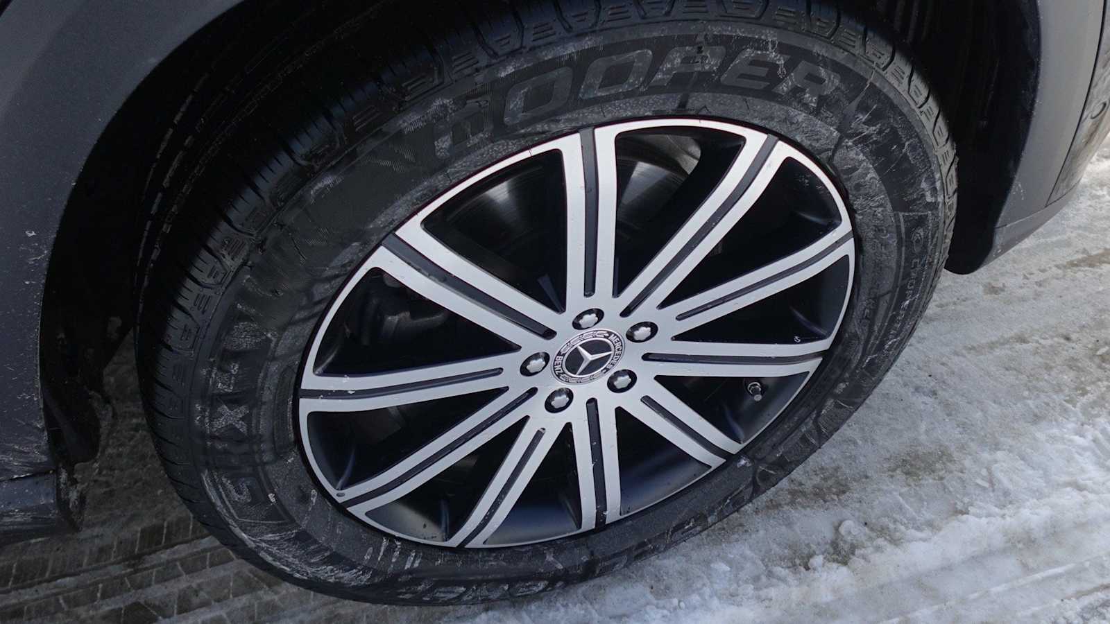 Thumbnail: 2026 Mercedes-Benz GLE - 14