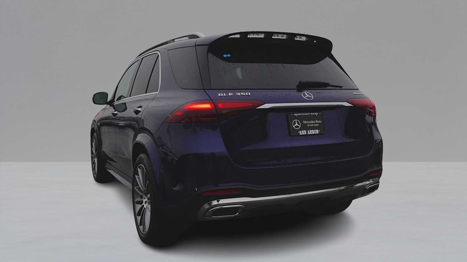 Thumbnail: 2026 Mercedes-Benz GLE - 7