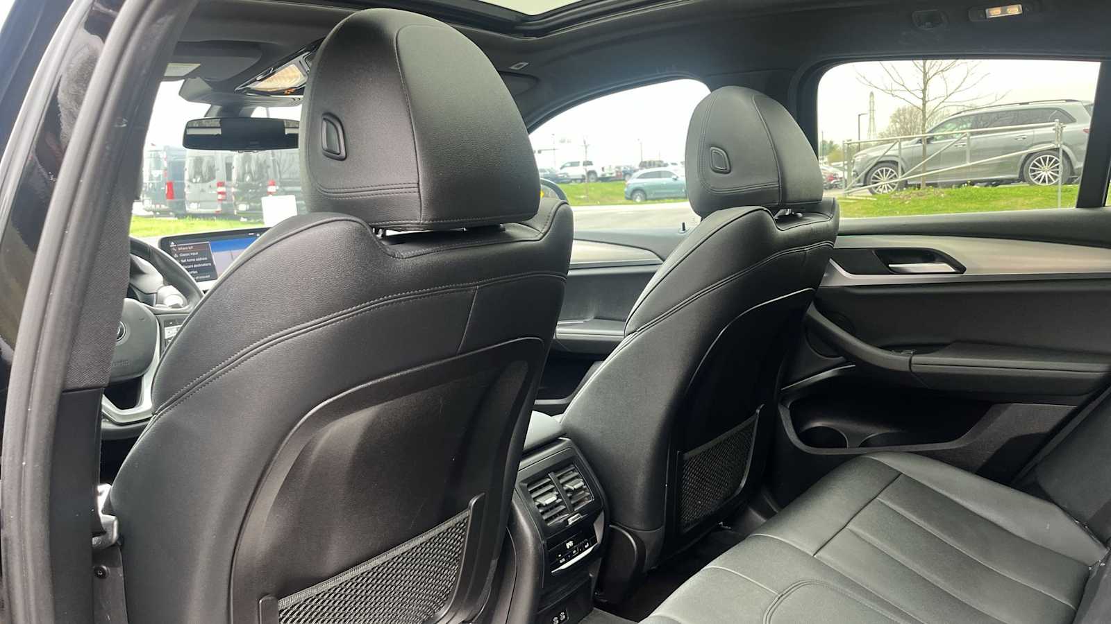 Thumbnail: 2020 BMW X4 - 32