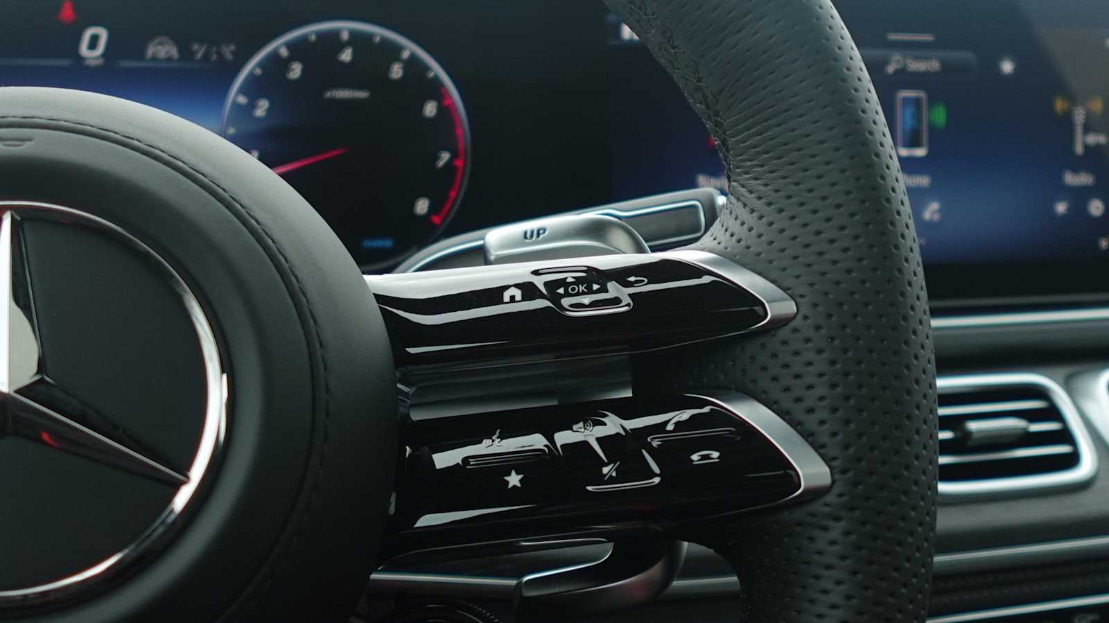 Thumbnail: 2026 Mercedes-Benz GLE - 34