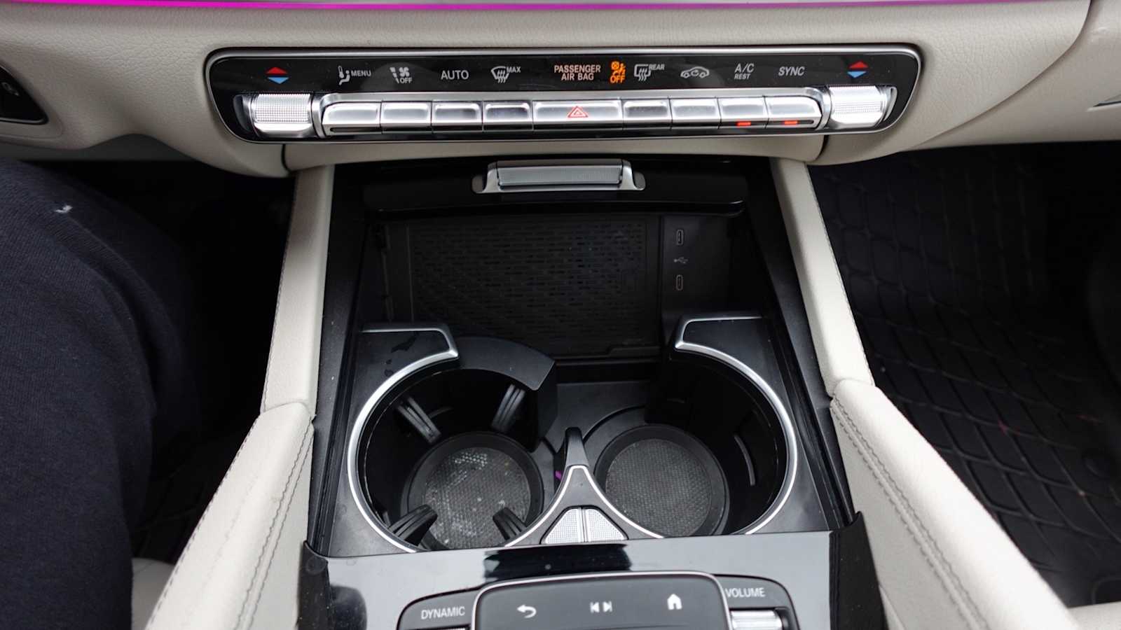 Thumbnail: 2026 Mercedes-Benz GLE - 42