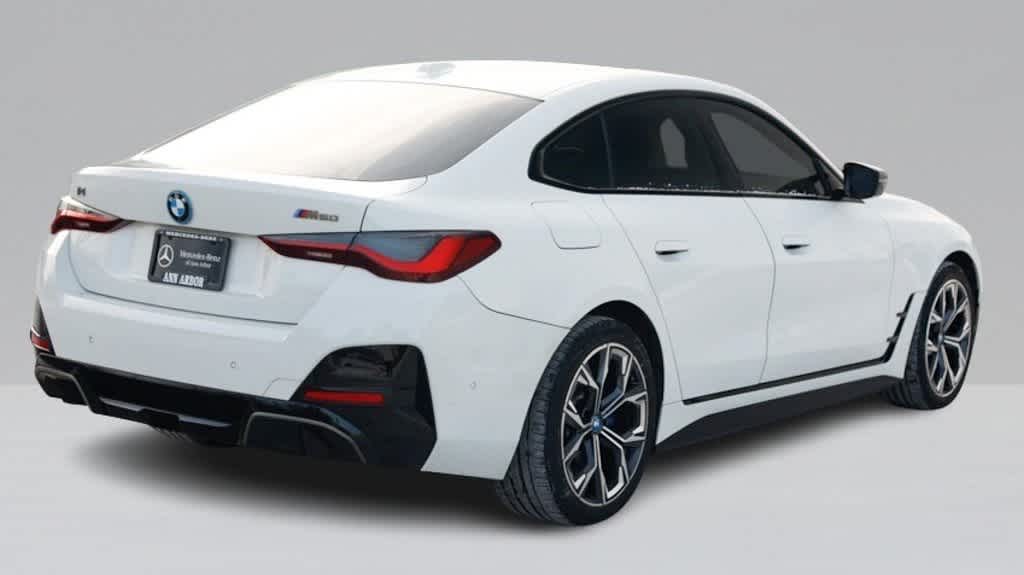 Thumbnail: 2022 BMW i4 - 5