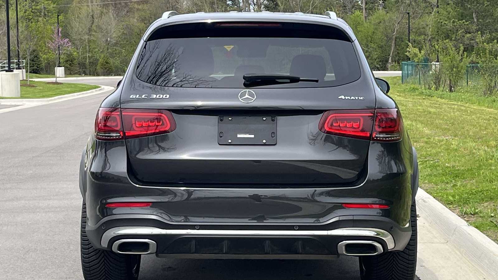 Thumbnail: 2022 Mercedes-Benz GLC - 8