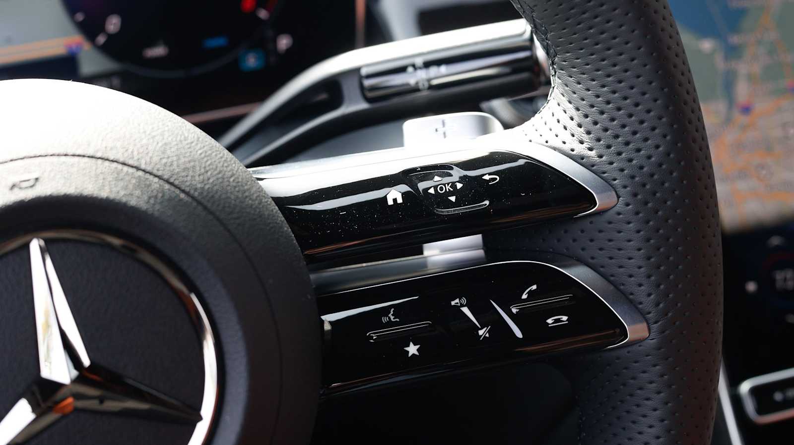 Thumbnail: 2026 Mercedes-Benz GLC - 24