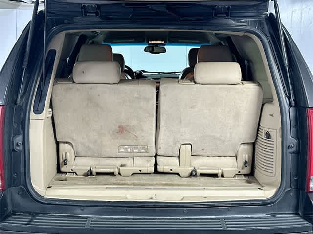 Thumbnail: 2011 Cadillac Escalade - 26