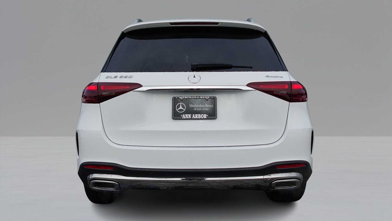 Thumbnail: 2026 Mercedes-Benz GLE - 6