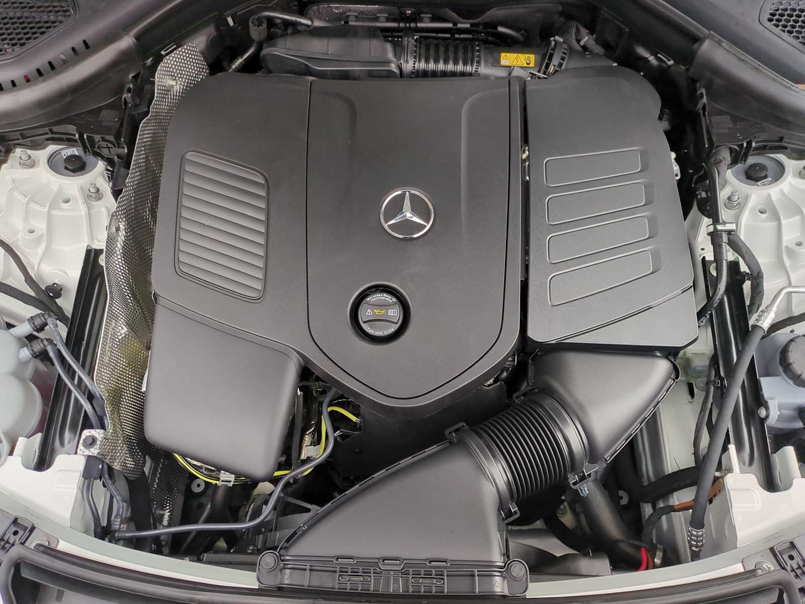 Thumbnail: 2025 Mercedes-Benz GLC - 15