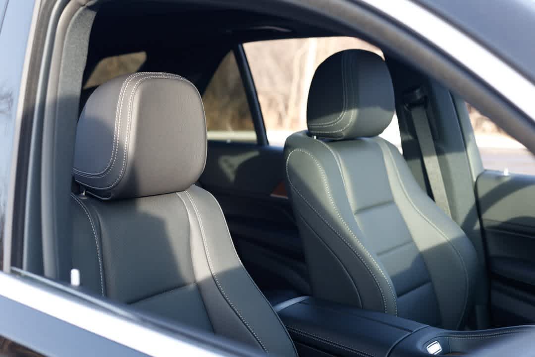 Thumbnail: 2026 Mercedes-Benz GLE - 9